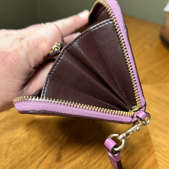 *HTF COLOR* COACH Accordion Zip Wallet With Wristlet Strap - Picture 14 of 16